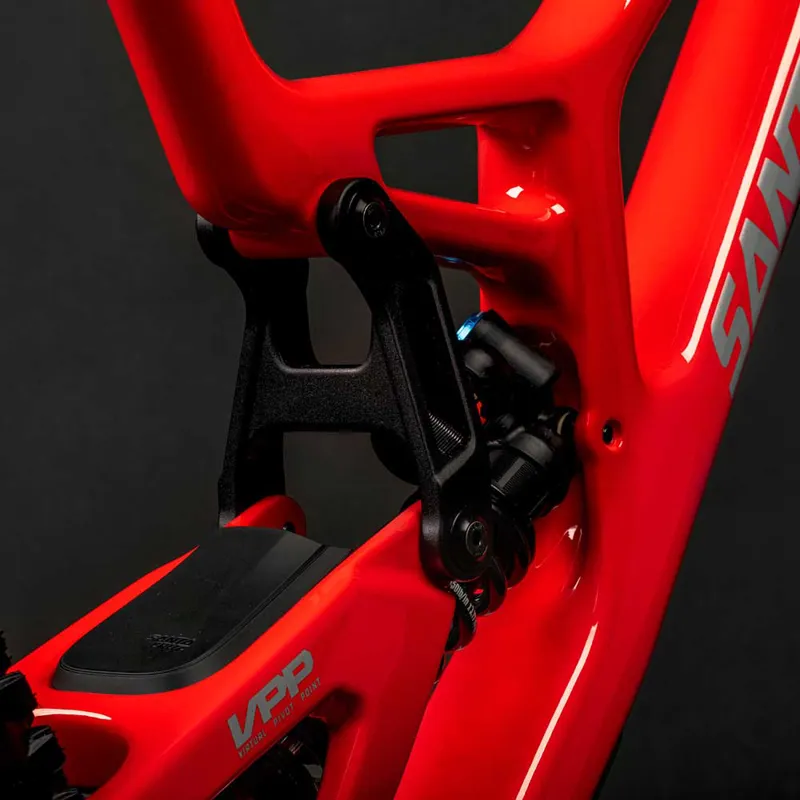 Santa Cruz V10 CC S MX Red Large-3