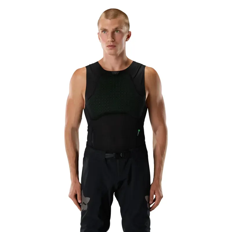 Fox Baseframe Pro Sleeveless Base Layer in Black-2